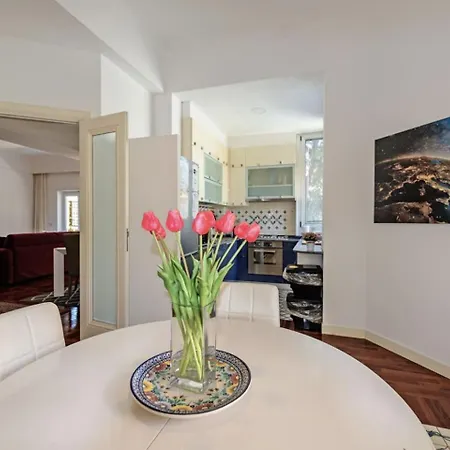 E&l 150sqm 3br Metro 30m Park דירה *