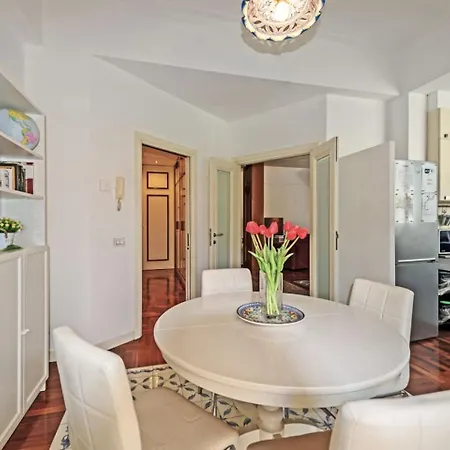 דירה E&l 150sqm 3br Metro 30m Park *
