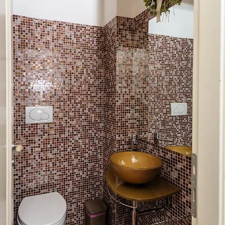 דירה E&l 150sqm 3br Metro 30m Park