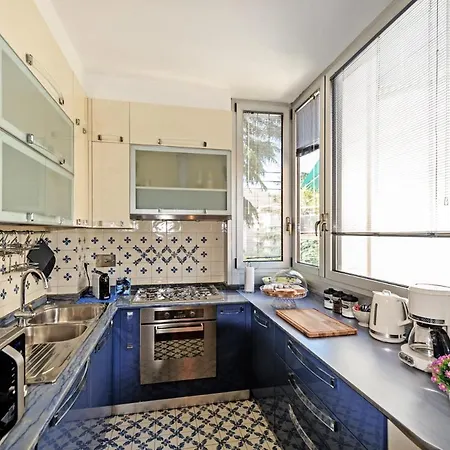 E&l 150sqm 3br Metro 30m Park *